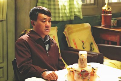 何冰最新電視劇，科技重塑生活體驗(yàn)巨獻(xiàn)
