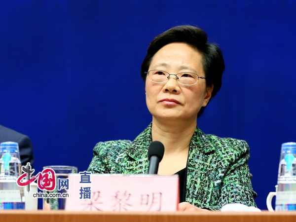 馮新柱副省長(zhǎng)探索自然美景之旅，內(nèi)心平和寧?kù)o的追求