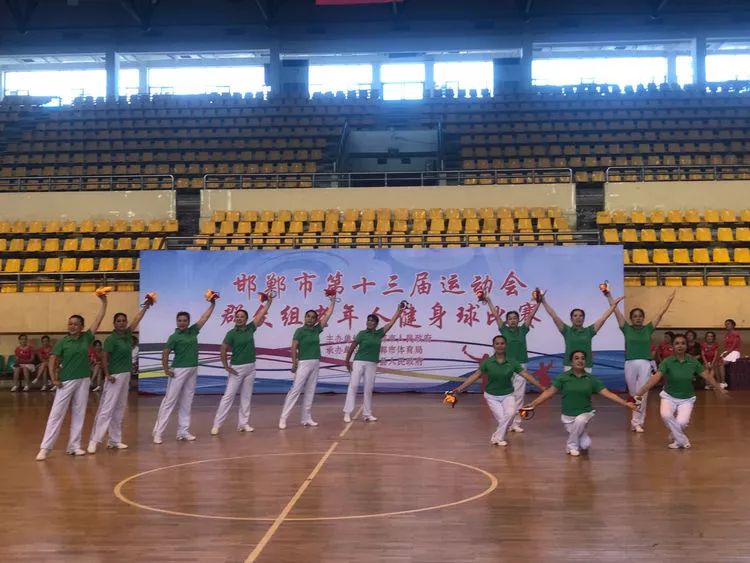 小巷中的隱藏寶藏，最新健身球賽事一等獎(jiǎng)得主揭秘