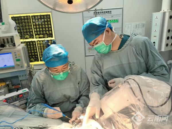 癲癇病最新治療方法，科技之光重塑生活品質(zhì)，照亮未來(lái)治療之路。