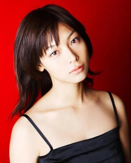 美竹鈴竹影輕舞的日常趣事，最新作品揭秘