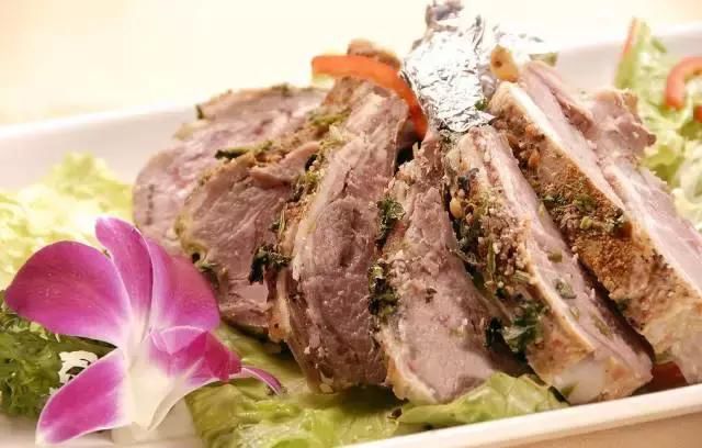羊價(jià)上漲最新動(dòng)態(tài)，小巷深處的羊肉盛宴引領(lǐng)市場(chǎng)熱潮